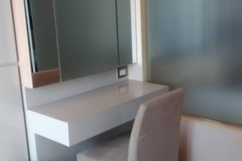 Condominio de 1 dormitorio en Bangkok, Tailandia № 132651 - foto 3