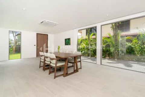 Casa de 3 dormitorios en Kamala, Tailandia № 131603 - foto 4
