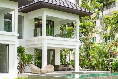 Casa de 3 dormitorios en Kamala, Tailandia № 131603 - foto 12