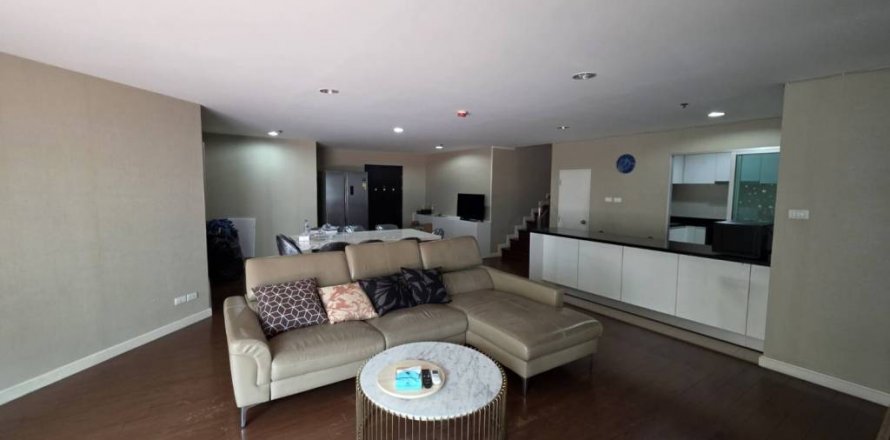 Condominio de 5 dormitorios en Bangkok, Tailandia № 132414