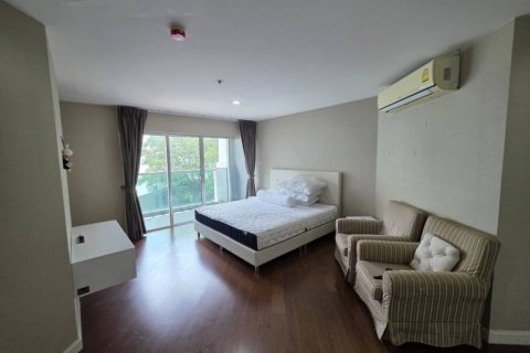 Condominio de 5 dormitorios en Bangkok, Tailandia № 132414 - foto 5