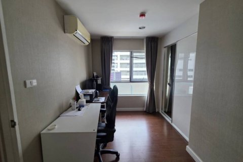 Condominio de 5 dormitorios en Bangkok, Tailandia № 132414 - foto 7