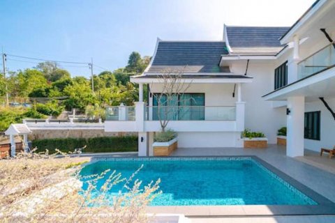 Chalet de 4 dormitorios en Phuket, Tailandia № 119813 - foto 2