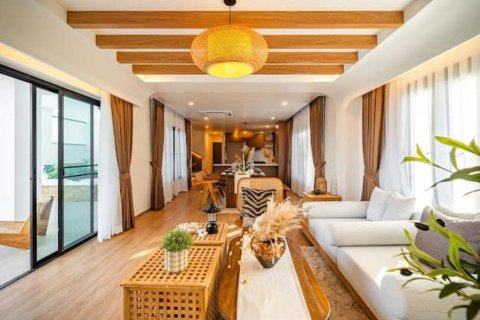 Chalet de 4 dormitorios en Phuket, Tailandia № 119813 - foto 9