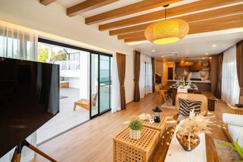 Chalet de 4 dormitorios en Phuket, Tailandia № 119813 - foto 10