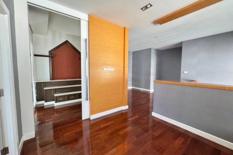 Haus in Bangkok, Thailand 5 Schlafzimmer № 119817 - Foto 6