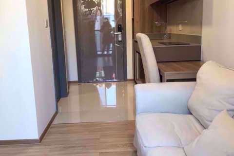 Sobre plano Taka Haus Ekamai 12 en Bangkok, Tailandia № 27688 - foto 2