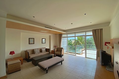 Condominio de 2 dormitorios en Hua Hin, Tailandia № 125379 - foto 4