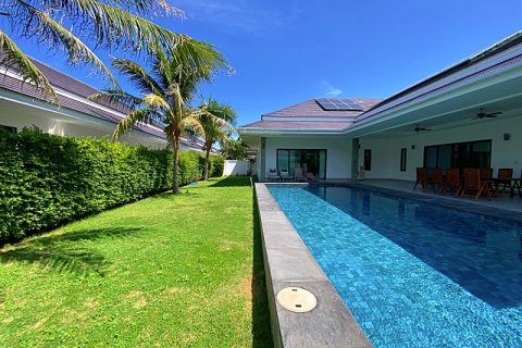 Casa de 3 dormitorios en Hua Hin, Tailandia № 125375 - foto 5