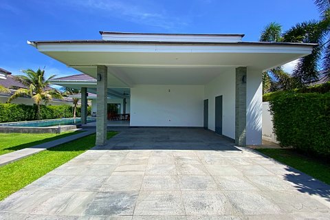 Casa de 3 dormitorios en Hua Hin, Tailandia № 125375 - foto 11