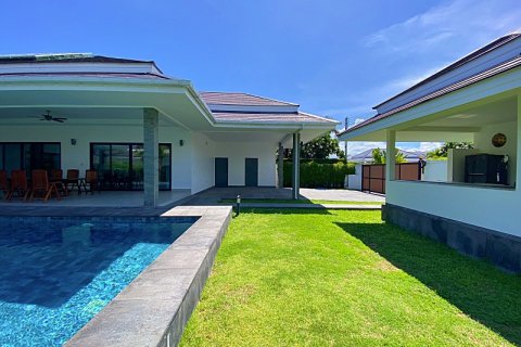 Casa de 3 dormitorios en Hua Hin, Tailandia № 125375 - foto 6