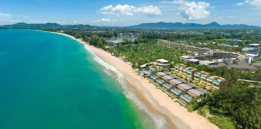 Duplex in Bang Tao, Thailand 4 bedrooms № 71005