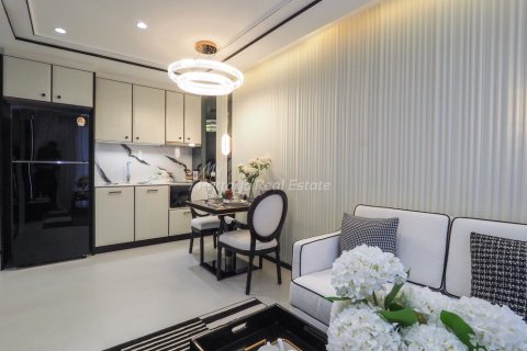 Condominio de 1 dormitorio en Bang Lamung, Tailandia № 132206 - foto 4
