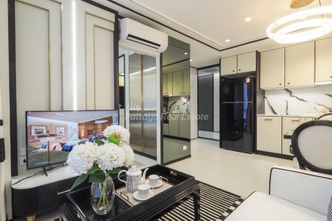 Condominio de 1 dormitorio en Bang Lamung, Tailandia № 132206 - foto 3