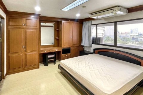 Condo à Bangkok, Thaïlande, 3 chambres  № 120474 - photo 9