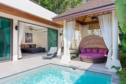 Villa in Phuket, Thailand 4 Schlafzimmer № 120478 - Foto 3