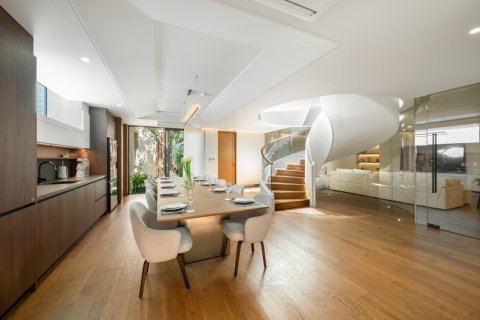 Casa de 4 dormitorios en Bang Tao, Tailandia № 84827 - foto 6
