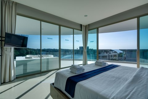 Condominio de 2 dormitorios en Phuket, Tailandia № 141778 - foto 16
