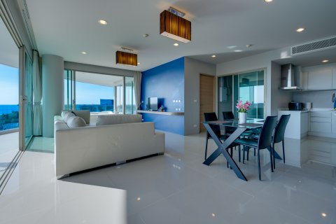 Condominio de 2 dormitorios en Phuket, Tailandia № 141778 - foto 8