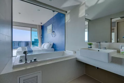 Condominio de 2 dormitorios en Phuket, Tailandia № 141778 - foto 18