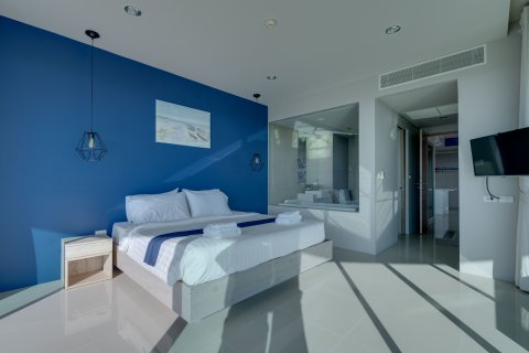 Condominio de 2 dormitorios en Phuket, Tailandia № 141778 - foto 15