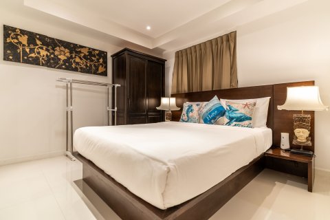 Condo in Phuket, Thailand, 2 bedrooms № 141774 - photo 3
