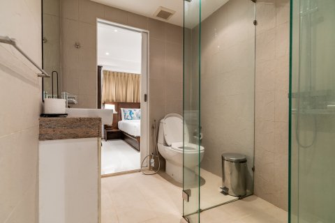 Condo in Phuket, Thailand, 2 bedrooms № 141774 - photo 4