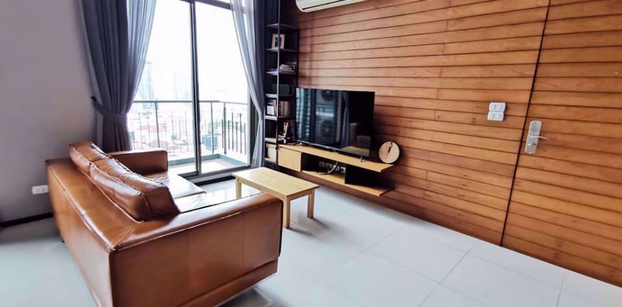 Dúplex de 1 dormitorio en Villa Asoke, Bangkok, Tailandia № 77747