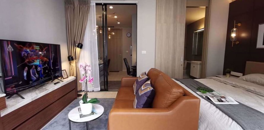 Condominio de 1 dormitorio en Bangkok, Tailandia en Noble Ploenchit № 77752