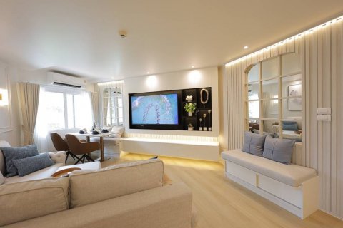 Condominio de 2 dormitorios en Bangkok, Tailandia № 132633 - foto 5