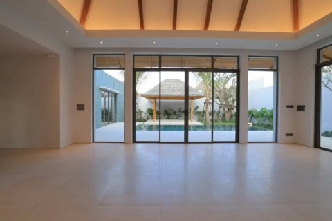 Chalet de 3 dormitorios en Phuket, Tailandia № 132634 - foto 10