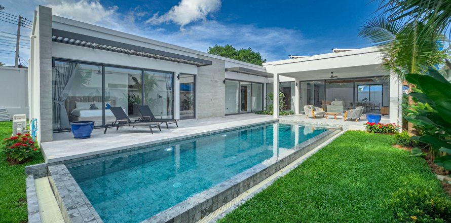Villa in Rawai, Thailand 4 Schlafzimmer № 71757