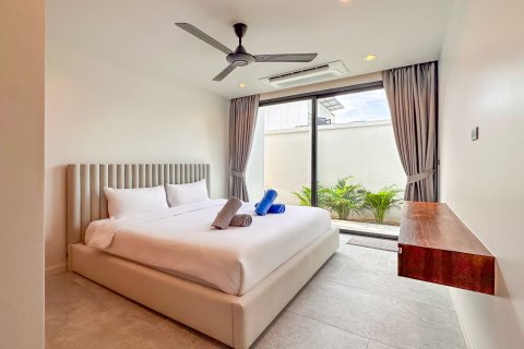 Villa in Rawai, Thailand 4 Schlafzimmer № 71757 - Foto 11