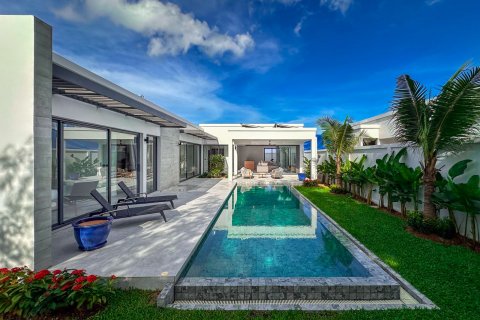 Villa in Rawai, Thailand 4 Schlafzimmer № 71757 - Foto 3
