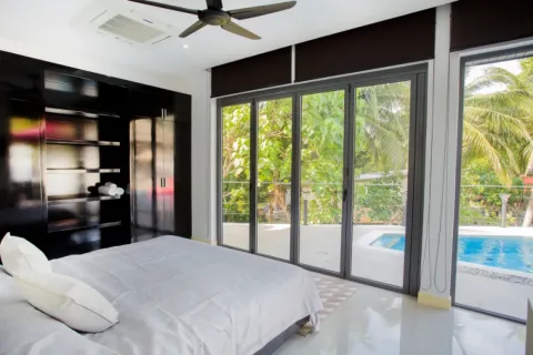 Villa in Phuket, Thailand 4 Schlafzimmer № 28210 - Foto 19