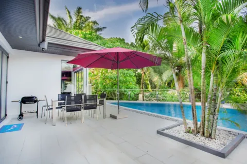 Villa in Phuket, Thailand 4 Schlafzimmer № 28210 - Foto 29
