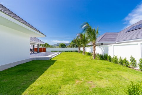 Casa de 3 dormitorios en Hua Hin, Tailandia № 125385 - foto 2