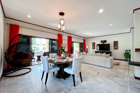 Casa de 3 dormitorios en Hua Hin, Tailandia № 125389 - foto 2