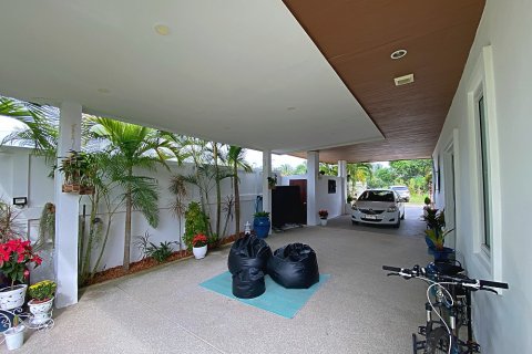 Casa de 3 dormitorios en Hua Hin, Tailandia № 125387 - foto 6