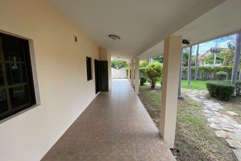 Casa de 3 dormitorios en Hua Hin, Tailandia № 125293 - foto 6
