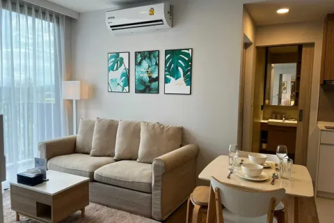 Condominio de 2 dormitorios en Bang Tao, Tailandia № 132061