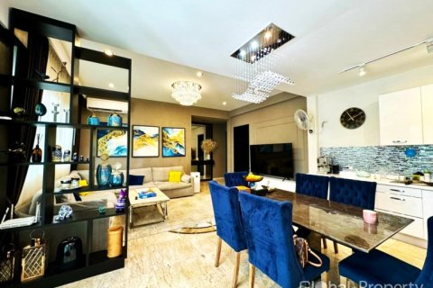 Casa de 4 dormitorios en Pattaya, Tailandia № 132356 - foto 3