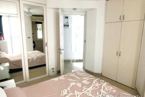 Condo in Pattaya, Thailand, 1 bedroom № 81913 - photo 2