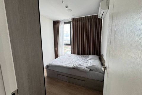 Condominio de 2 dormitorios en Bang Kapi, Bangkok, Tailandia № 132453 - foto 5