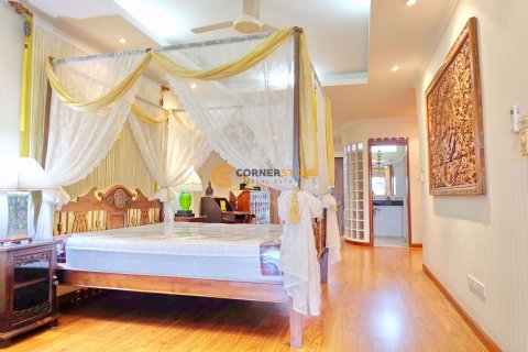 Estudio en Jomtien Beach, Pattaya, Tailandia № 100315 - foto 11