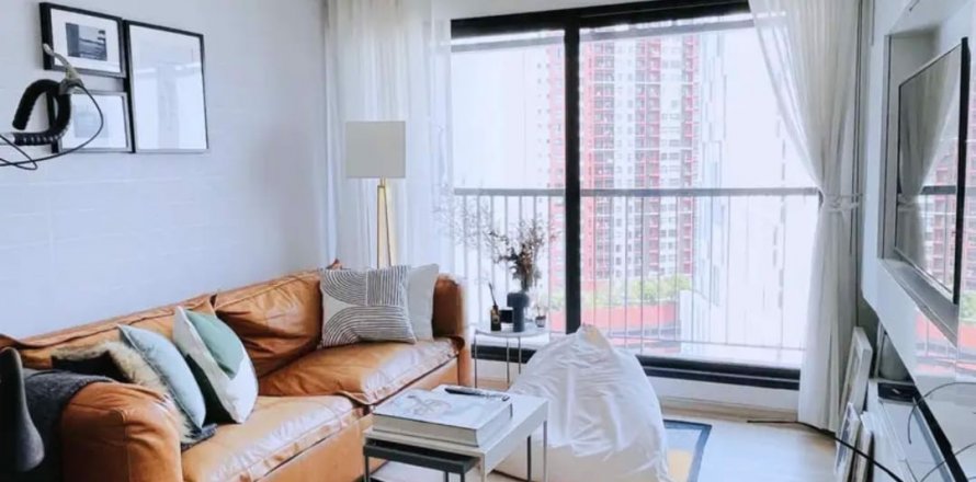 Condo à Bangkok, Thaïlande, 1 chambre à Life Sukhumvit 48 № 99646
