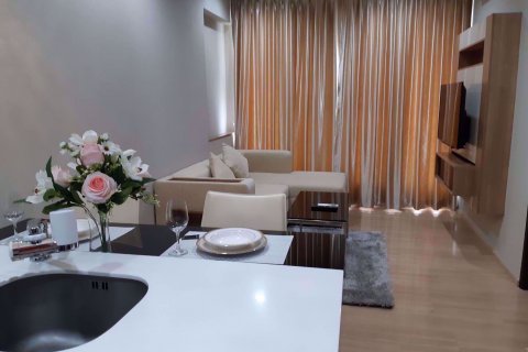 Eigentumswohnung in Bangkok, Thailand, 1 Schlafzimmer in Rhythm Sathorn - Narathiwas  № 78202