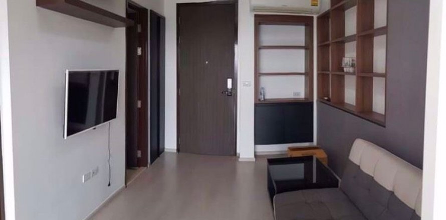 Condominio de 1 dormitorio en Bangkok, Tailandia en Rhythm Sukhumvit 44/1  № 77274