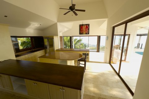 Casa de 4 dormitorios en Ko Samui, Tailandia № 100658 - foto 7