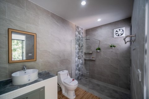 Casa de 3 dormitorios en Ko Samui, Tailandia № 126761 - foto 8